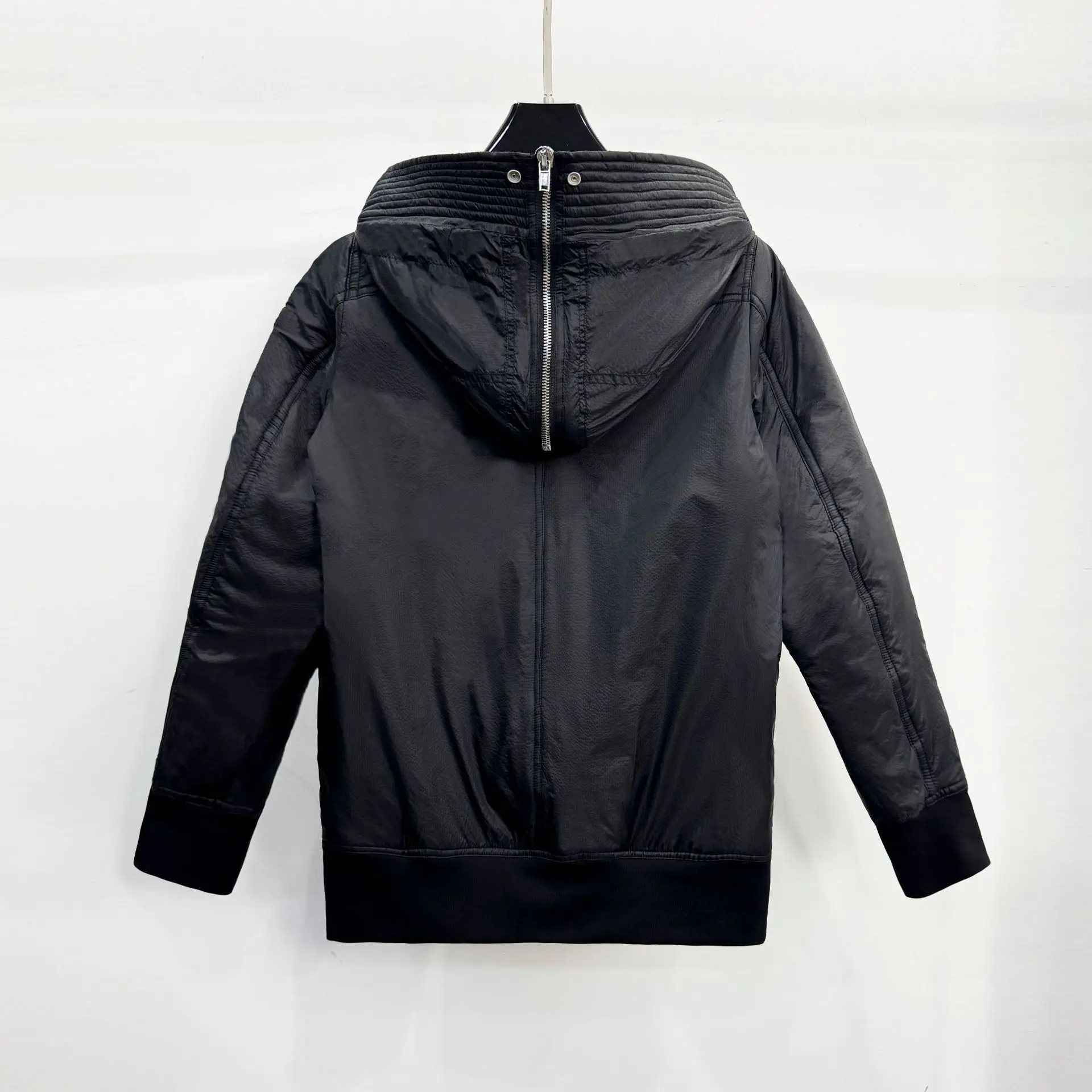 High Street RO Dark Winter Jackets Men's Versatile Pocket Zipper Stand Up Collar Long Sleeved Drawstring Design Hooded Jacket