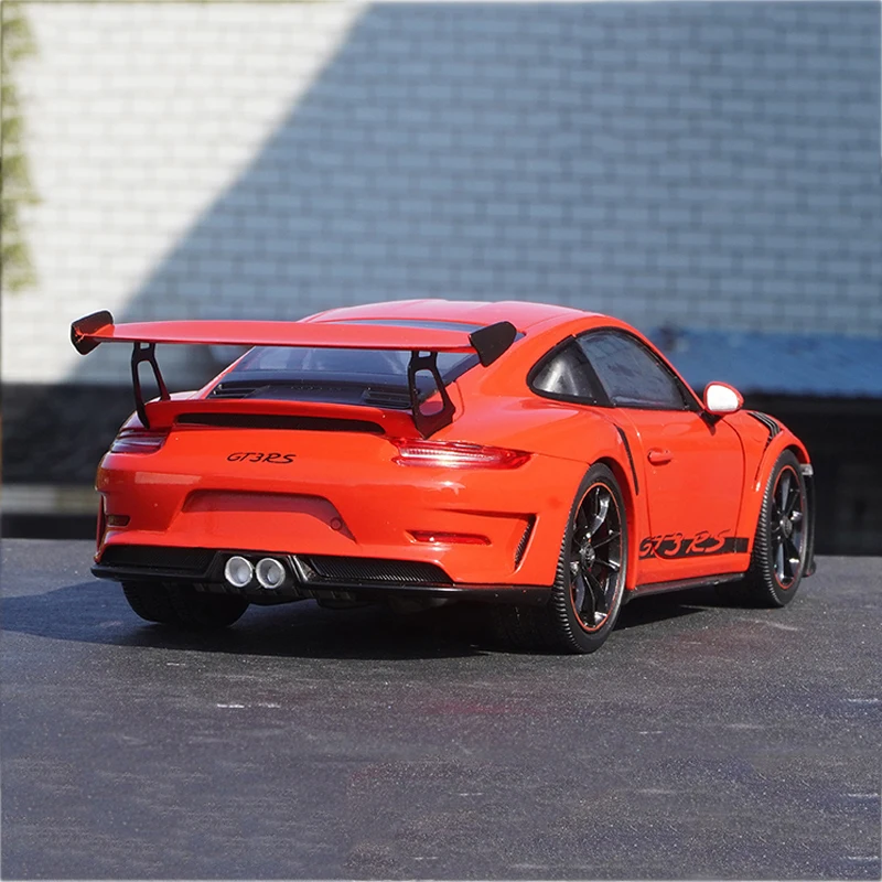 รถรุ่น 1:18 GTA 911 GT3 RS Alloy Die-Casting จําลองโลหะคอลเลกชันรถสําหรับคอลเลกชัน,จอแสดงผลและ Gifting