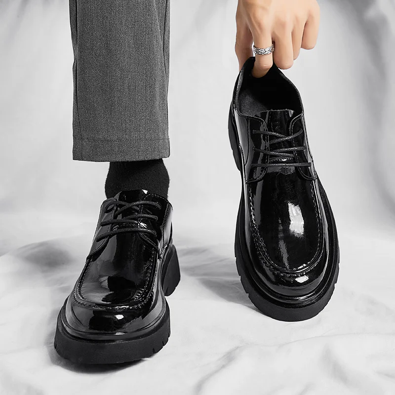 Brand Spring Autumn Men Dress Shoes Lace Up Casual Black Leather Shoes Men Glossy Loafers Luxury Wedding Party Male Shoes men