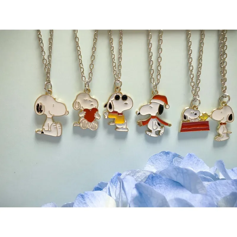 Snoopy Cartoon Necklace Anime Action Figures Anime Cute Q Figurals Alloyed Necklace Decoration Children Birthday Christmas Gifts