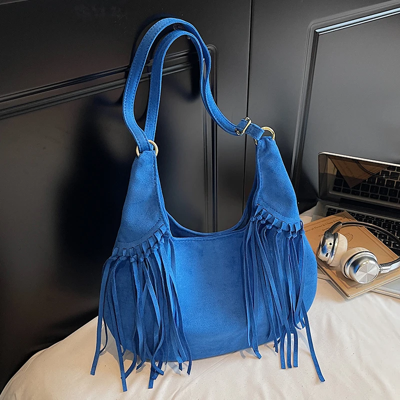 

Y2K Trend Tassel Shoulder Bag 2025 New Winter Faux Suede Handbag Klein Blue Bag Female Commute Underarm Bag Big Travel Tote