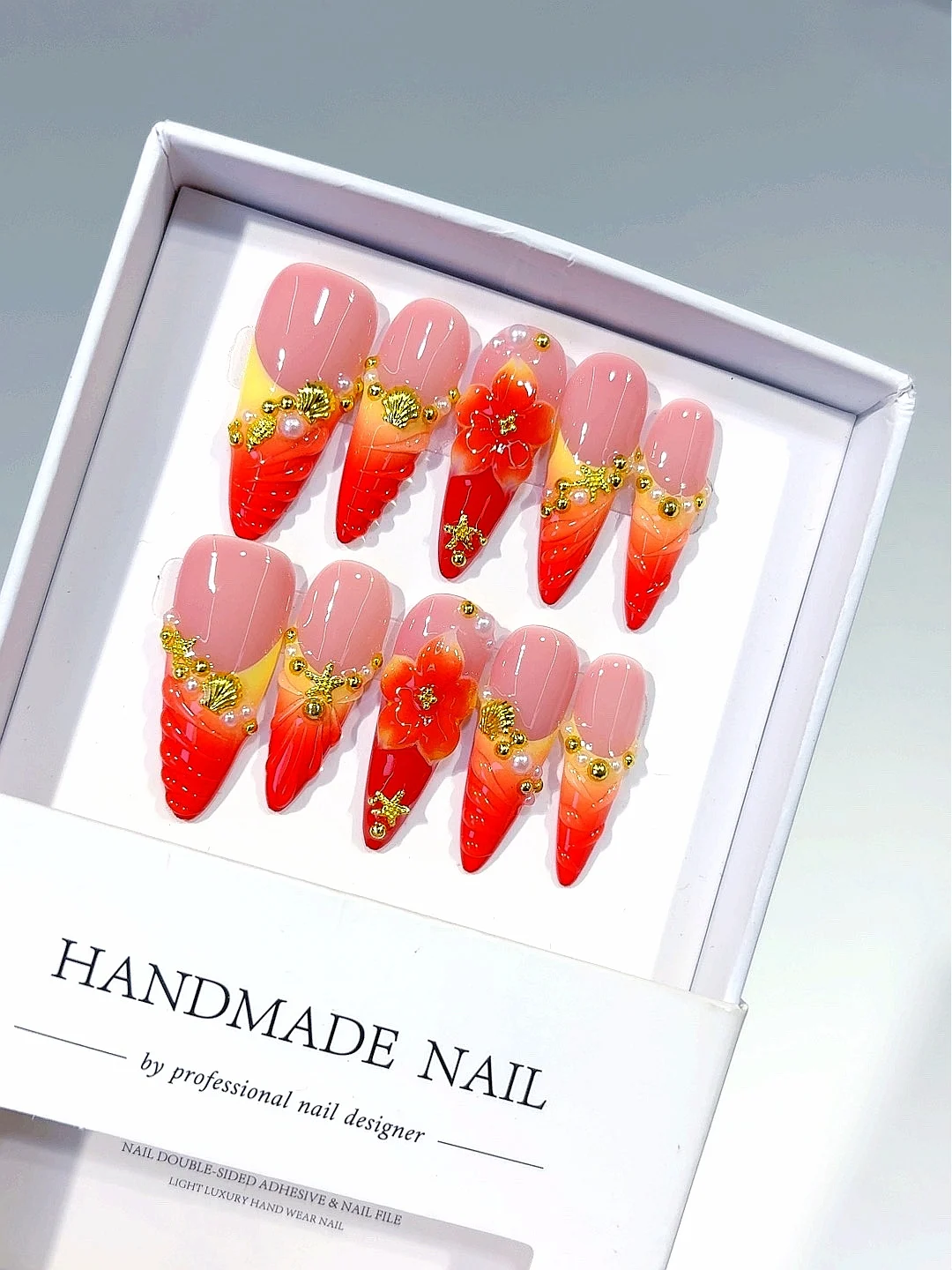 أحمر برتقالي أومبير ثلاثية الأبعاد زهرة نجم البحر شل الذهب لهجة اللوز الصحافة على الأظافر ، مجموعة الأظافر كاذبة اليدوية للنساء (D573)