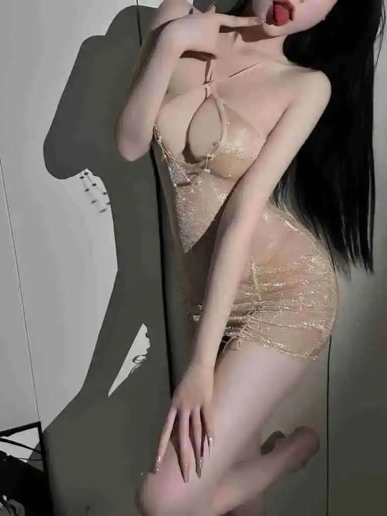 Cross Suspender Sexy Sheer Mermaid Slim Hip Hugging Nightgown Short Dress Gold Hot Sexy Nightclub Uniform Dress Elegant ISI7