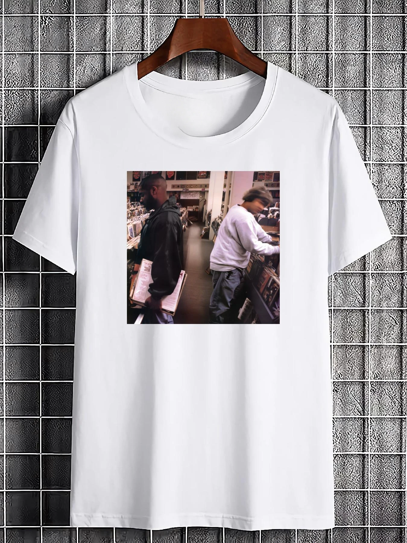 T-shirt DJ Shadow Enduring Album Cover - T-shirt représentatif de la musique électronique hip-hop, haut unisexe décontracté à manches courtes