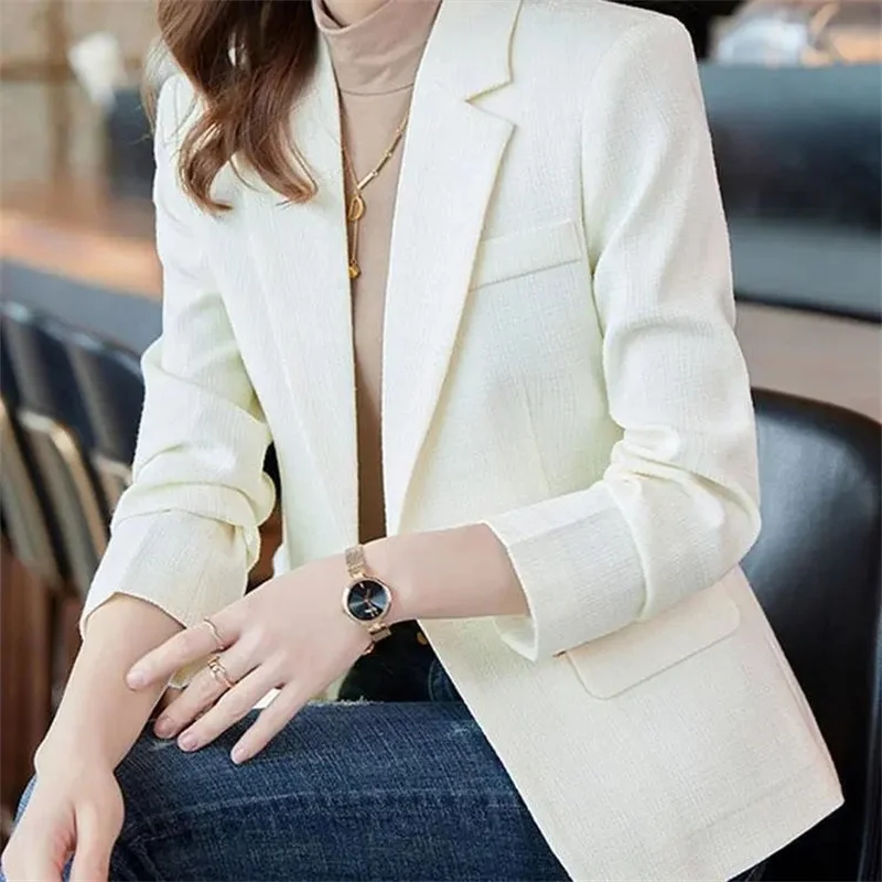 Women's Jacket Women's Coats Spring and Autumn Coat Ladies Middle-aged Button Loose Suit Jacket mom High-end Casual Plaid Suit