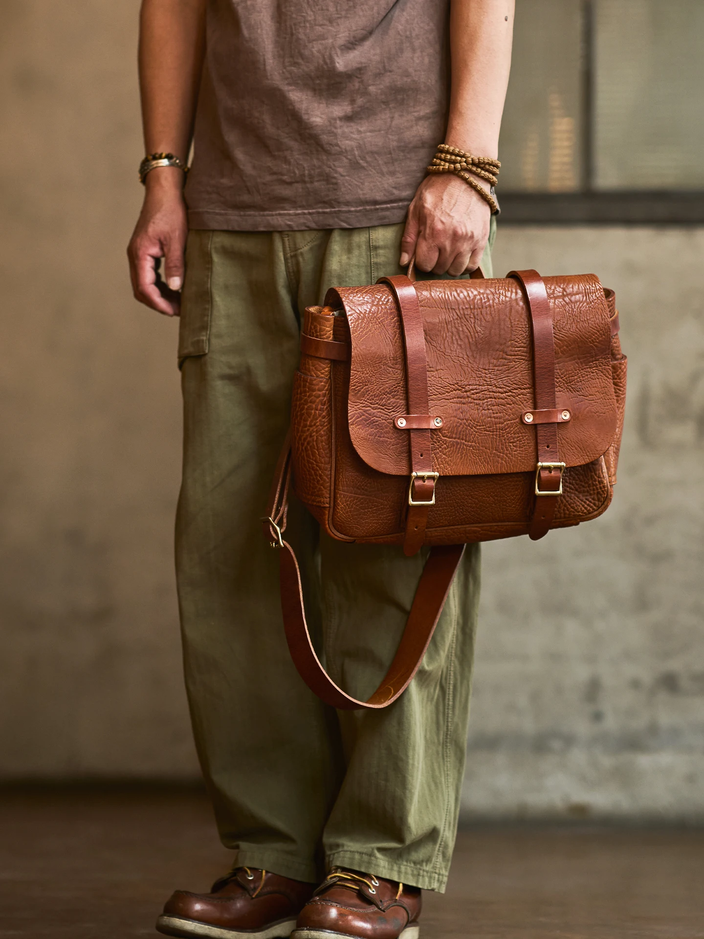 Business vintage genuine leather men's briefcase outdoor travel designer handmade luxury brand real cow leather messenger bag