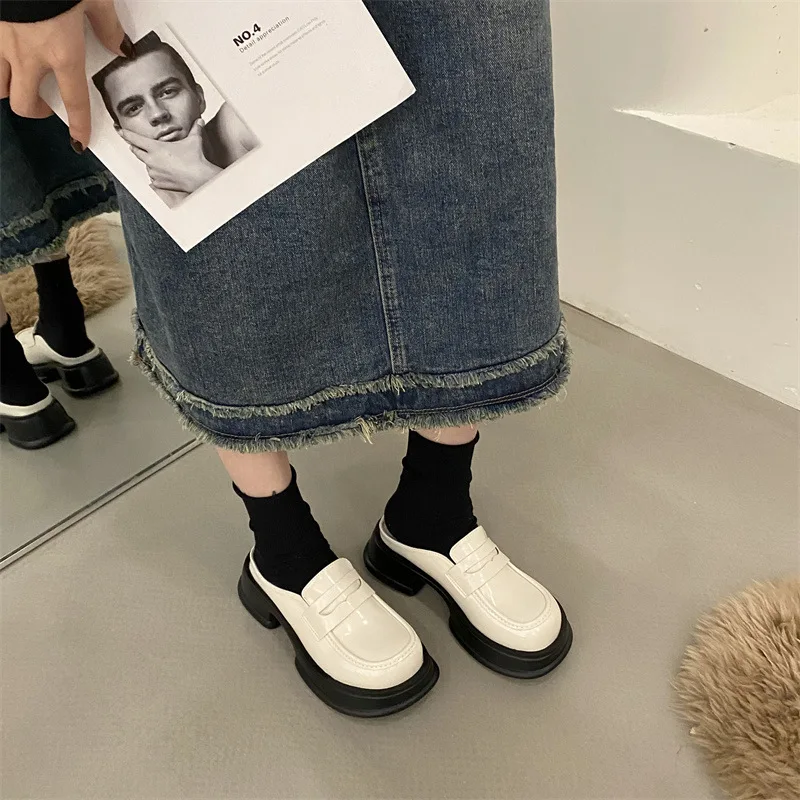 Thick Sole Big Size Mules Women Casual Platform Ladies Summer 2023 New Slippers Female Outside Slides Shoes Vintage Chic Design