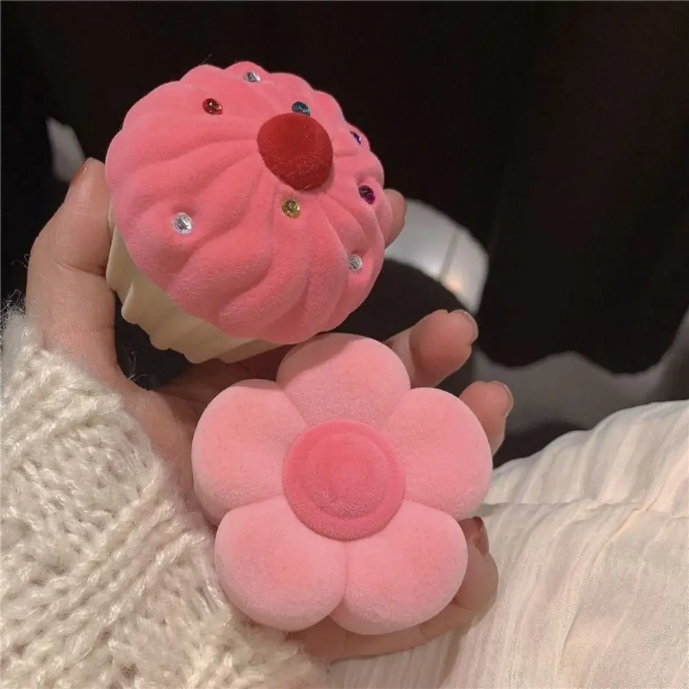 

Anniversary Girly Pink Jewelry Box Sweet Velvet Flower Cake Ring Box Small Size Cute Design Jewelry Case Christmas Gift