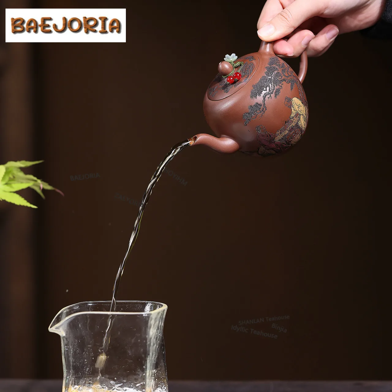 230ml Authentic Yixing Purple Clay Teapots Handmade Beauty Shoulder Pot Raw Ore Purple Mud Kettle Chinese Zisha Tea Set Craft
