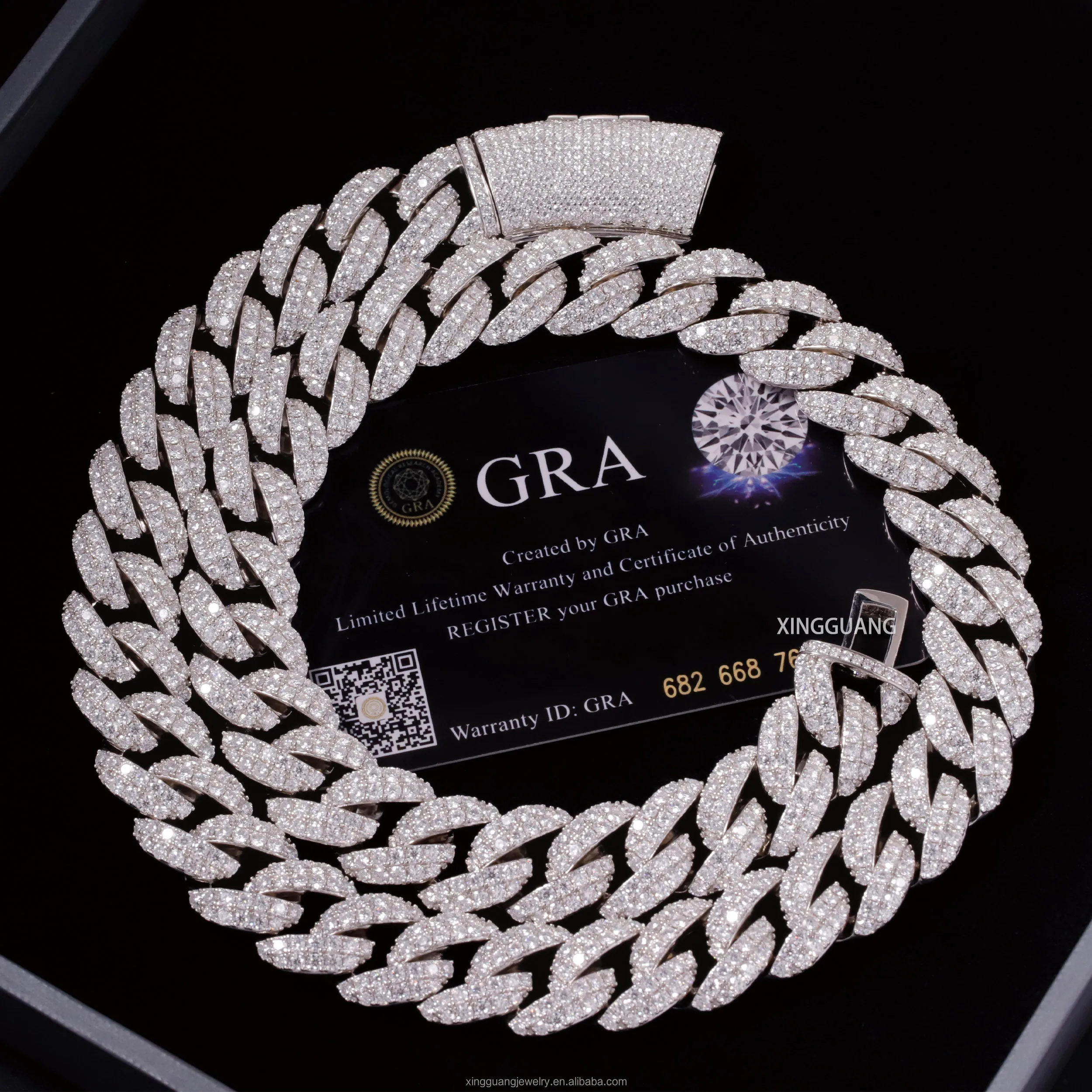 Moissanite .Popular Vvs Iced Out Chain S925 Silver Hip Hop Style Necklace Moissanite Diamond Cuban Link Necklace for Men/Women