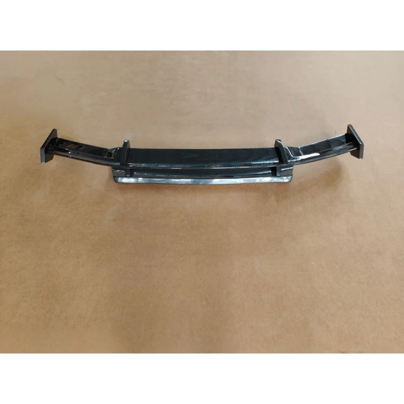 

Modifies High-Quality PRO Style Dry Carbon Fiber Rear Spoiler Wings For McLaren GT