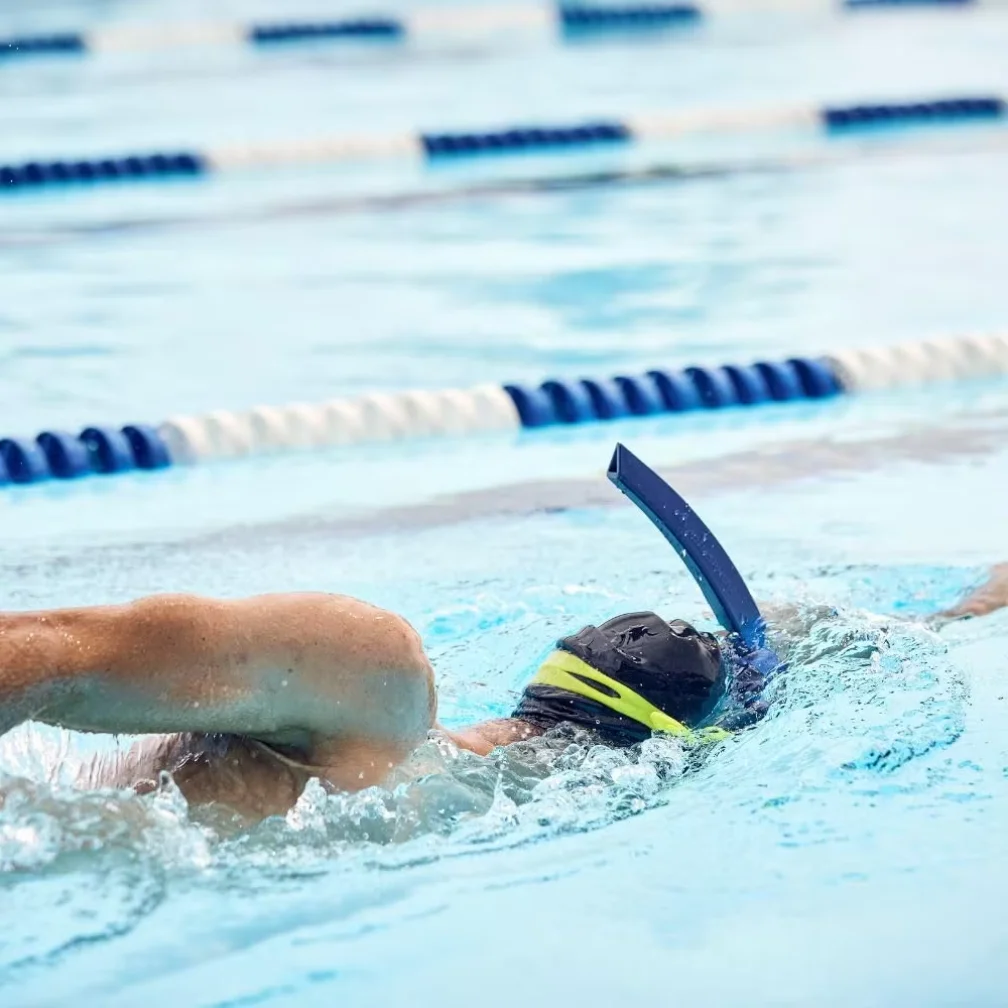 Swimming Training Snorkel Tube, Front Breathing Tube  Center Mount Silicone Mouthpiece Silicone Adult Freestyle Breathing Tube