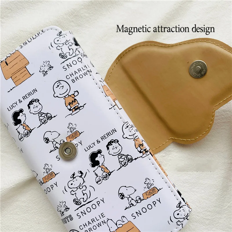 Snoopy Short Wallet Cute Cartoon PU Leather Coin Purse Zipper Card Holder Organizer Casual Daily Money Organizer Students Gift view 3