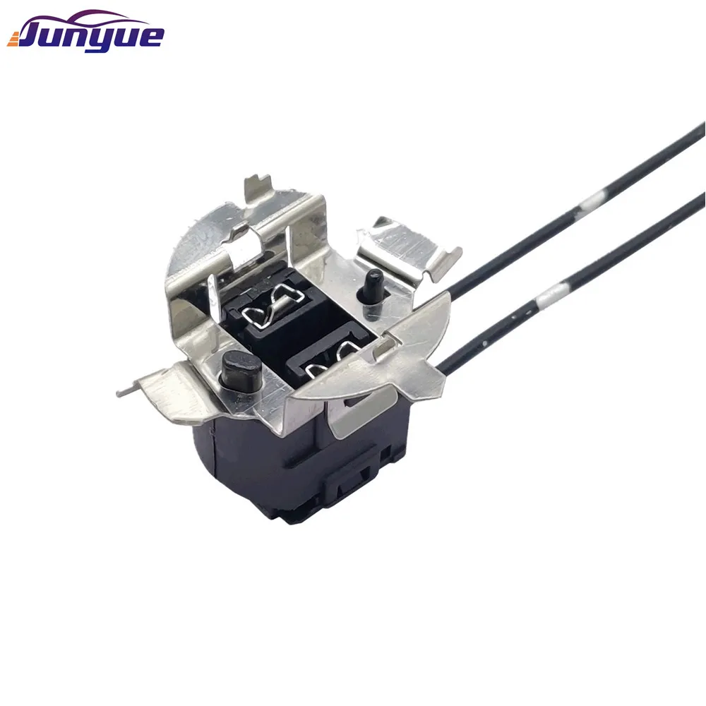 Halogen H7 Headlight Bulb Base Holder Adapter Bracket Retainer Clips for VW Jetta Magotan Bora Passat Polo A3 A4L A6L X5 Astra