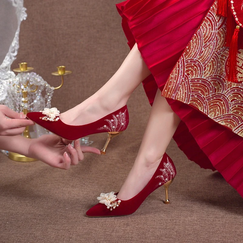 

Туфли на тонком каблуке, пикантные туфли-лодочки, новинка 2023 года, универсальные сандалии без шнуровки, женские туфли на танкетке с острым носком, на шпильке, трансвеститы