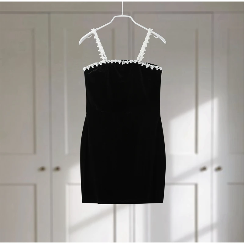 لؤلؤة المخملية فستان قصير زلة أسود الرسن مثير سليم صالح الخصر Cinched الاجتماعية حفلة ثوب مسائي المرأة فساتين قصيرة ألف خط