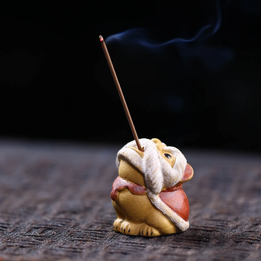 Handmade Yixing Zisha Clay Tea Pet Lion Figurine Incense Holder Zen Desk Decor Ornament for Gongfu Tea Ceremony Collectible