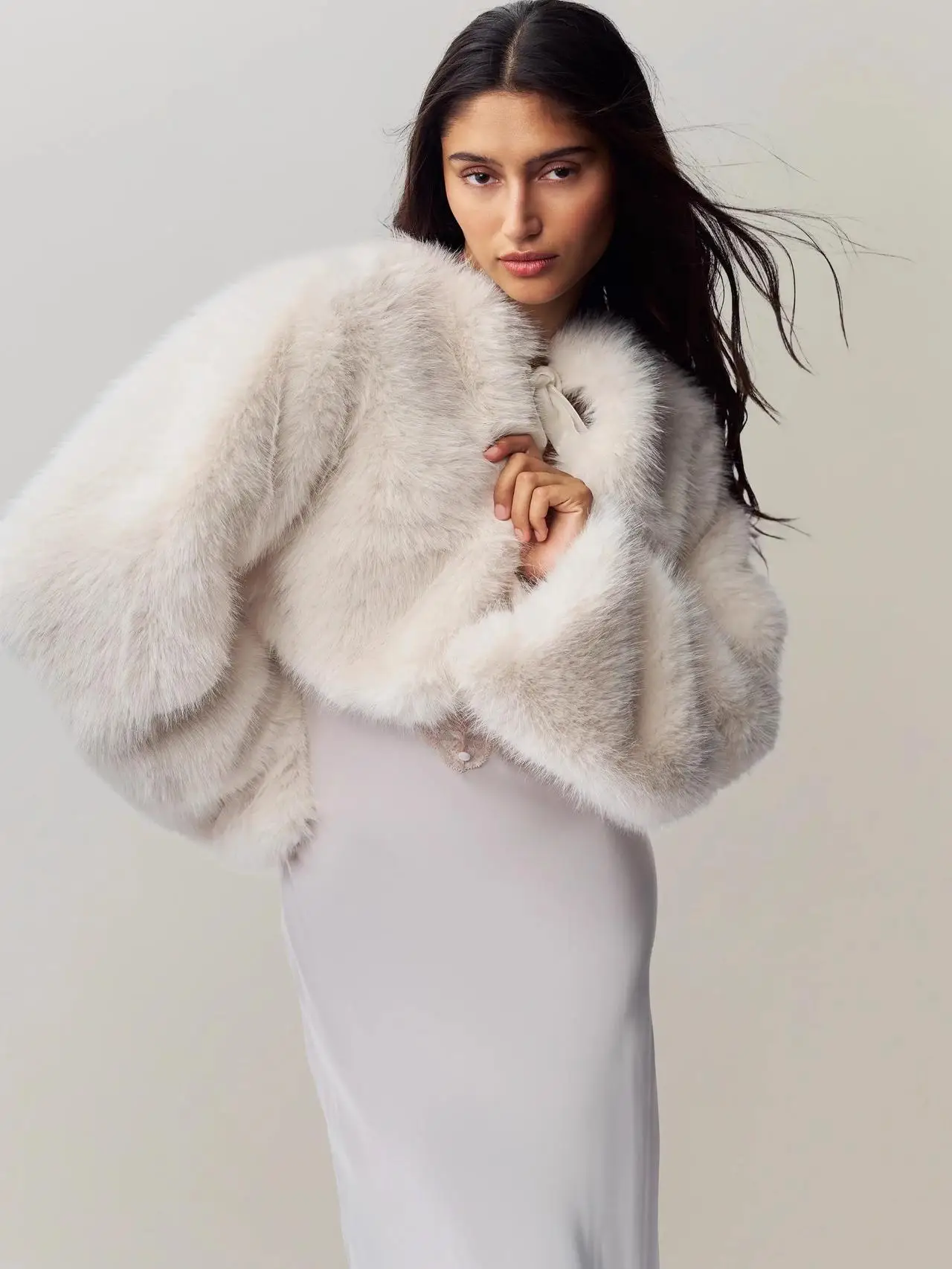 

Ele Women's Fur Jaet Coat Bow Tie Velvet Outerwear Winter 2024 Long Sve ort Sle Sweet Sle No Brand Registered