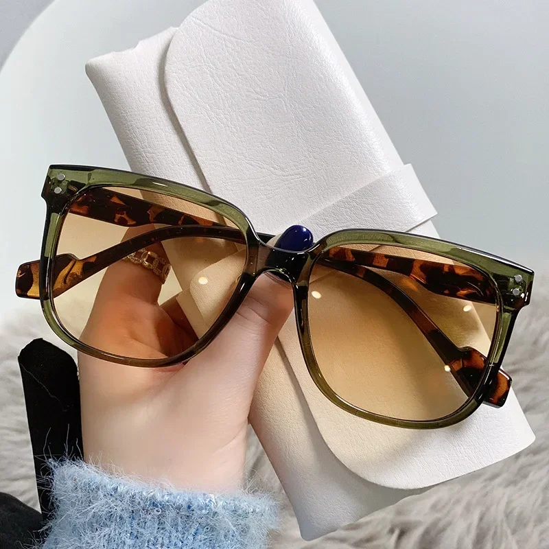 Vintage Square Sunglasses Women Designer Luxury Sun Glasses for Men Classic UV400 Outdoor Ladies Eyeglasses Sunglasses Men image 2