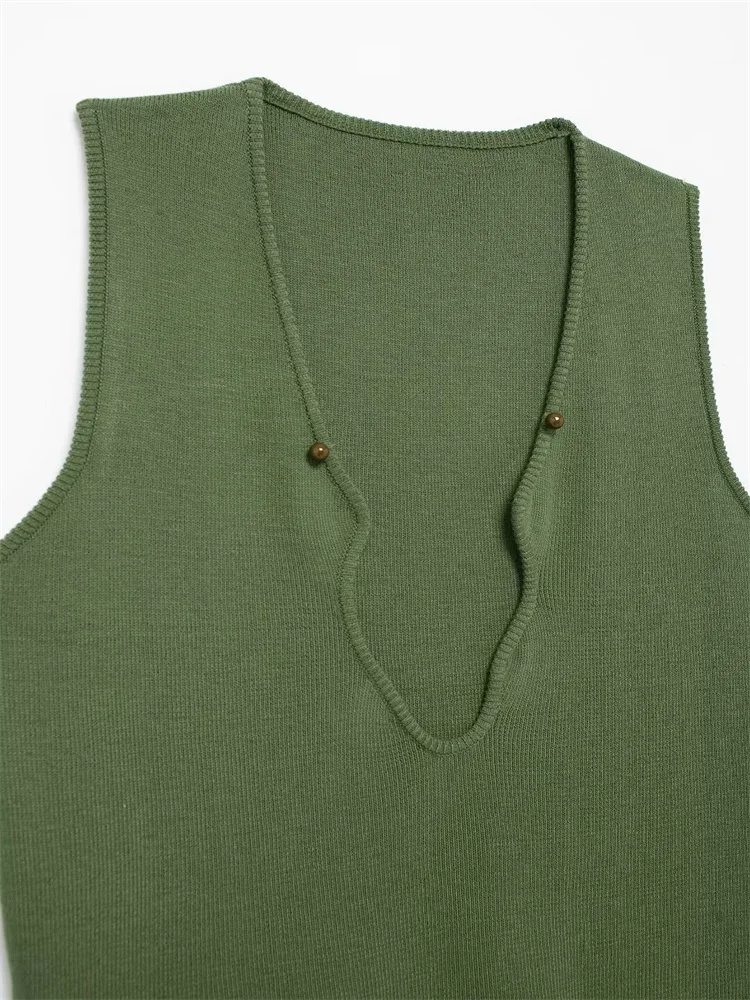 Zevity moda damska bez rękawów jednokolorowa dzianinowa wąska bluzka Femme koszule z głębokim dekoltem w serek Blusas eleganckie krótkie bluzki