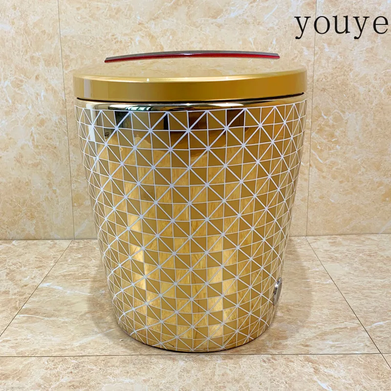 Tuhao Gold Smart Toilet Fully automatic color gold toilet with remote control siphon gold toilet