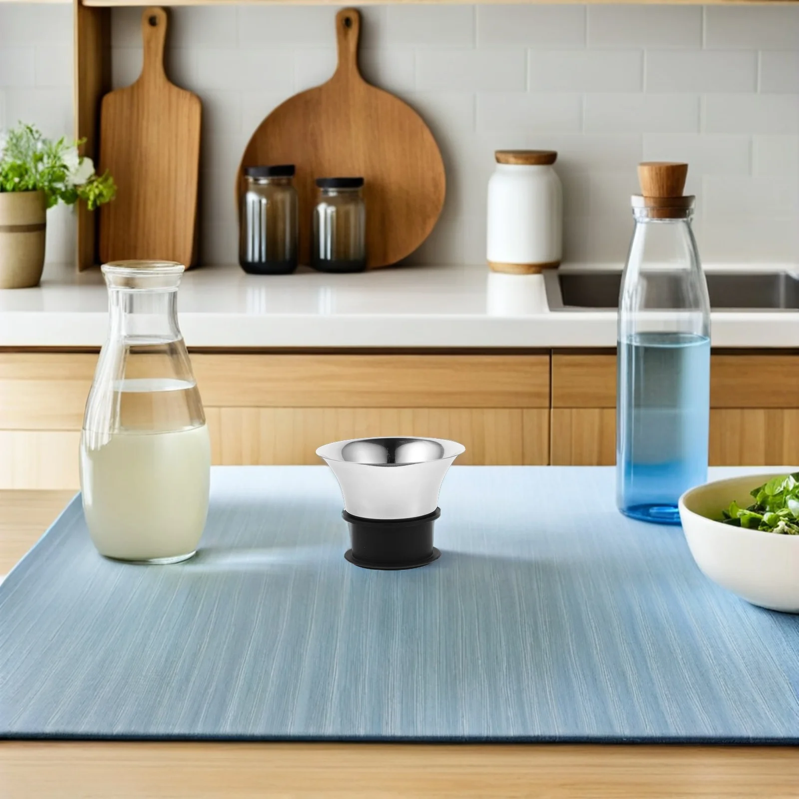 

2Pcs Stainless Steel Water Pitcher Lid Replacement Wide Mouth Carafe Cap Splash Proof Seal for Juice Cold Water Beverage