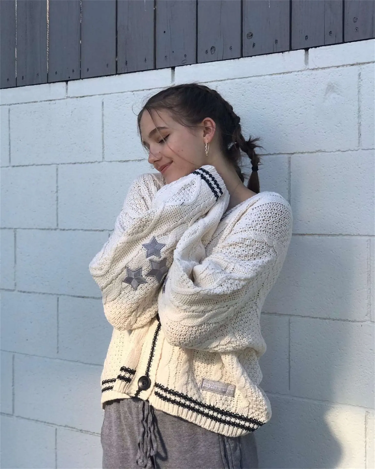 beige