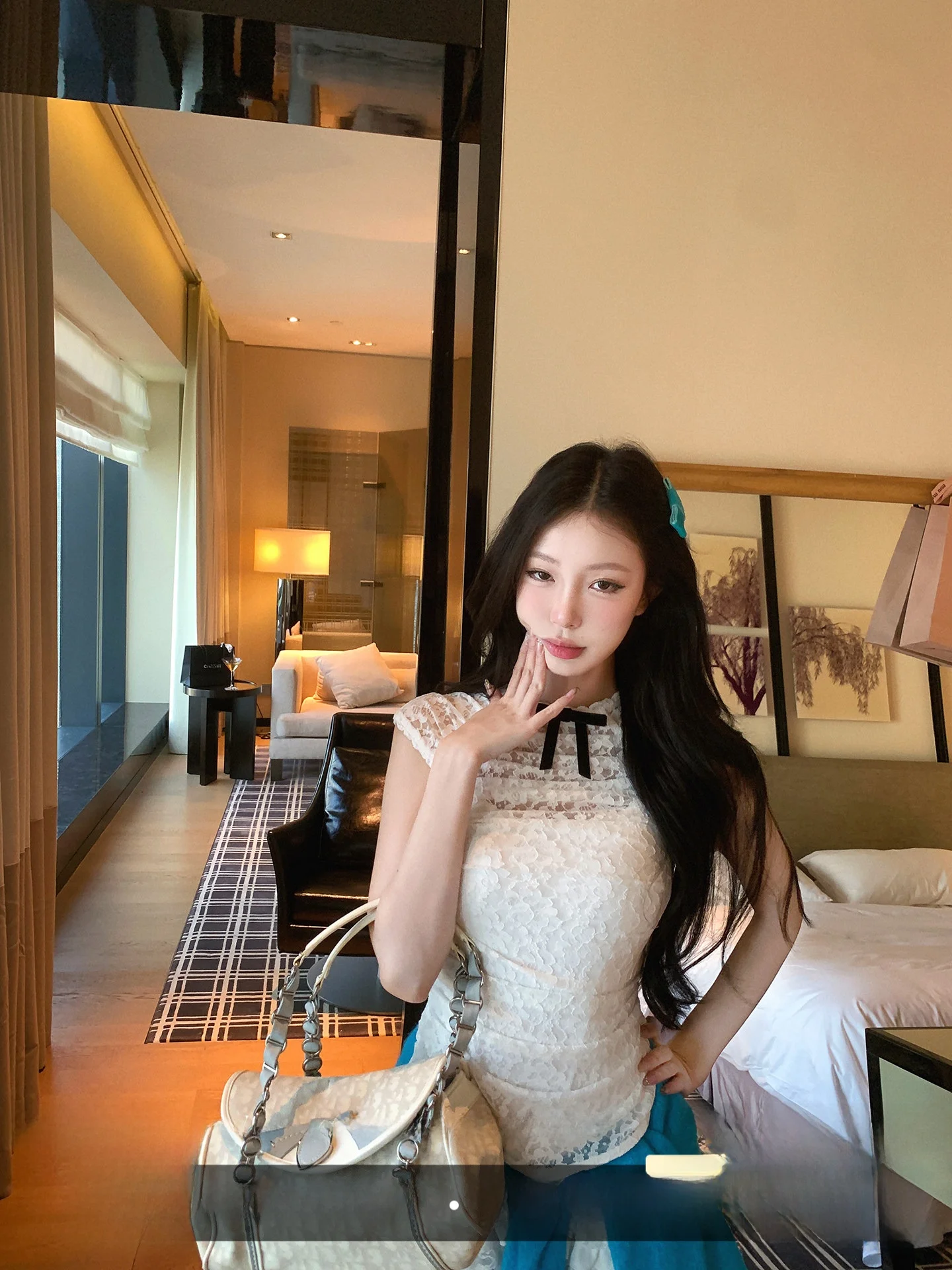 

Женская повседневная футболка Pinksoya с кружевными вставками, плиссированная, облегающая, сексуальная, дышащая, с коротким рукавом, круглым вырезом, укороченная, однотонная