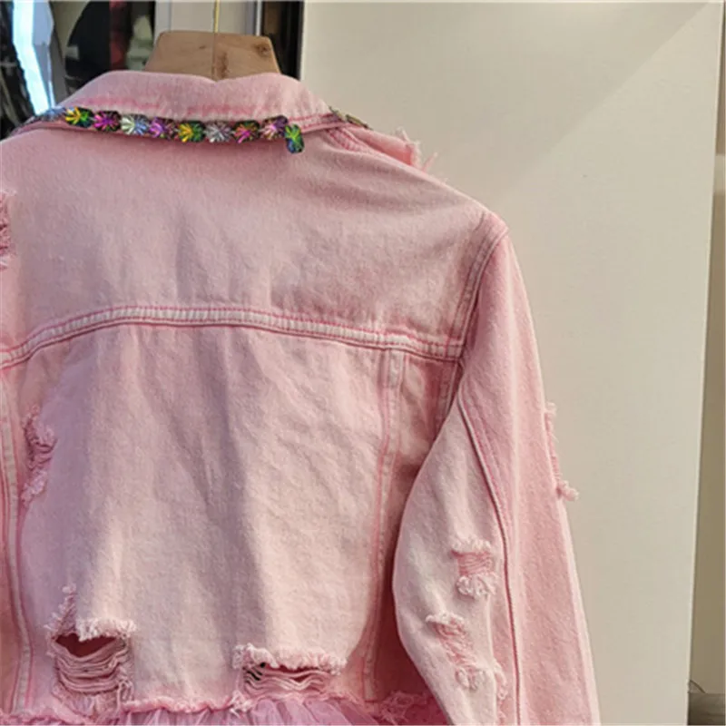 Moda primaverile Giacca di jeans con tasca grande con giunture in rete rosa Donna Fori sottili Capispalla da cowboy Giacca di jeans con diamanti