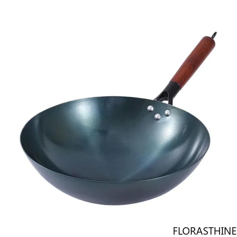 30/32/34cm Traditional iron wok, Non-coating Woks Hand forged for Panwooden Kitchen Handle Wok Kitchen Gas Pot Cookware