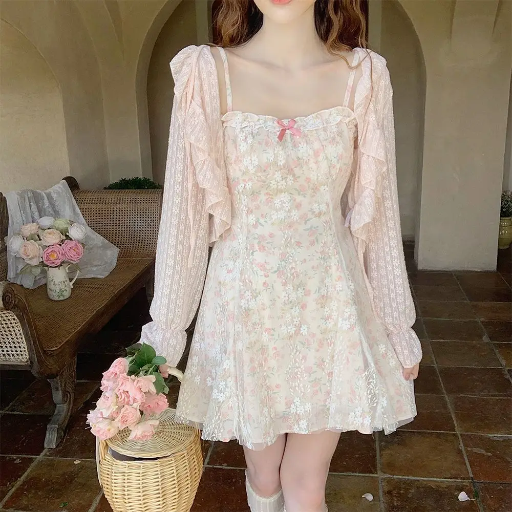 Słodka Koronkowa Sukienka Mini Bez Ramiączek w Kwiaty z Naszywkami, Letni Nowy Zestaw z Rozpinanym Kardiganem