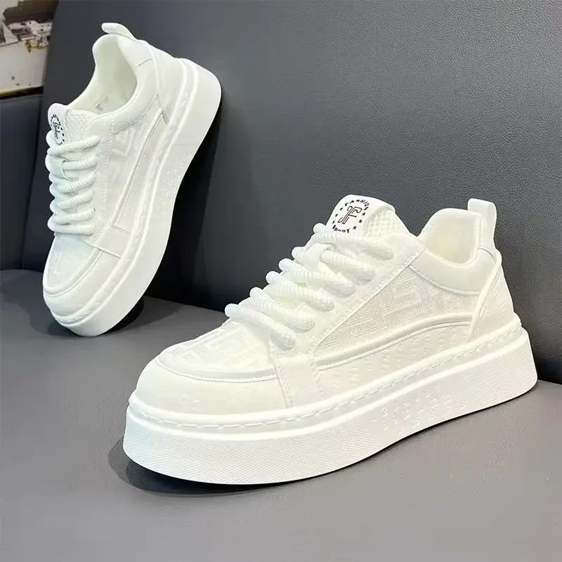 Retro Men's Mesh Sneakers 2026 Summer Breathable Thick Sole Casual Streetwear Anti Slip Daily Footwear