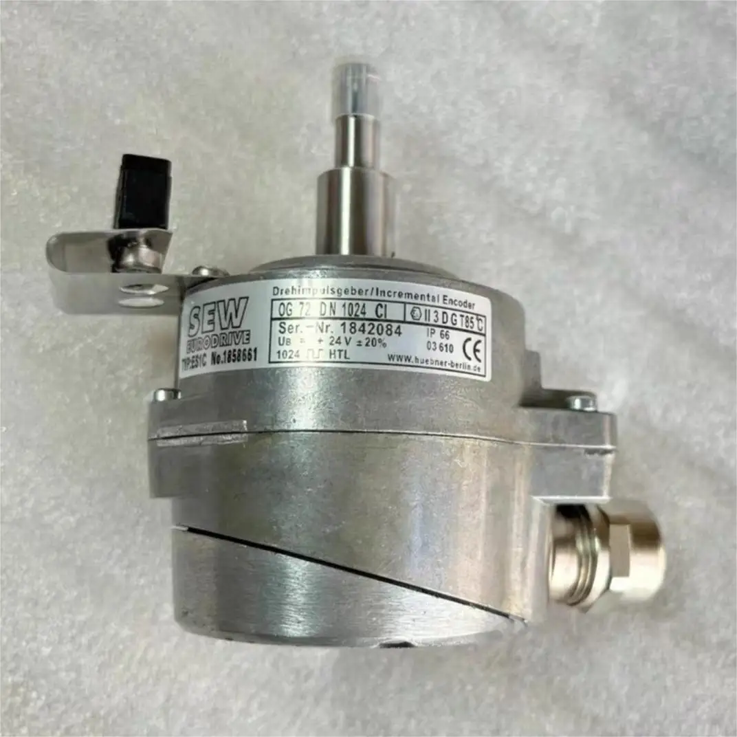 

Original New Baumer SEW Eurodrive OG 72 DN 1024 CI OG72DN1024CI 0G 72 DN 1024 CI Incremental Encoder ES1C Part No 1858661