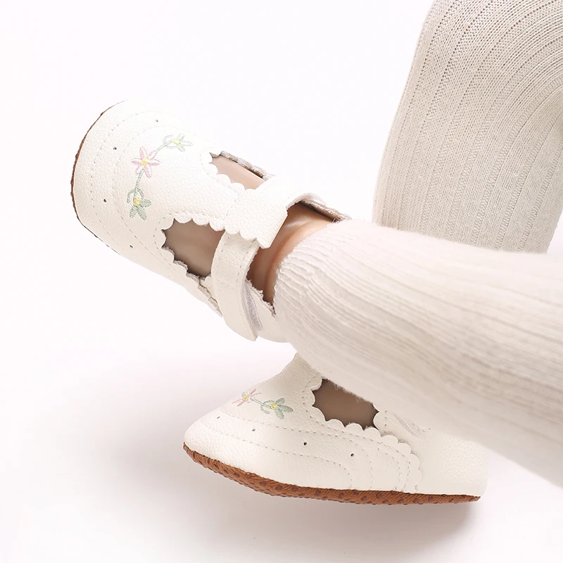 أحذية الأميرة للفتيات الصغيرات 0-18 متر، أحذية لطيفة مطبوعة من القماش الناعم، أحذية الأميرة للربيع والخريف مضادة للانزلاق، أحذية الخطوة الأولى