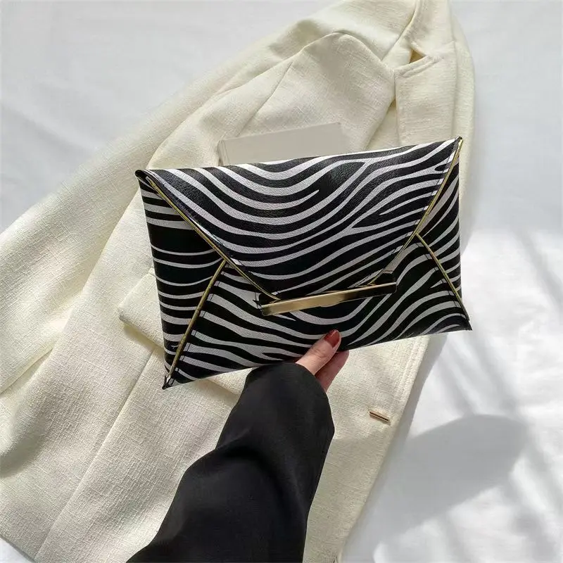 

Fashion Women Leopard Zebra Cow Print Clutch Soft PU Leather Purses Female Large Capacity Envelope Bags Ladies Evening Party Bag