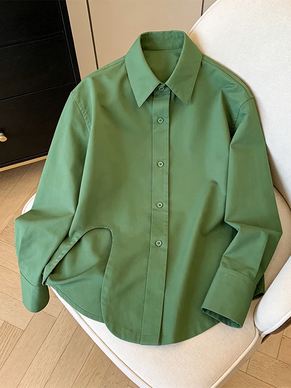 

Slimming Green Oversized Asymmetrical Hem Shirt Women's Spring 2026 Fashionable Long Sleeve Turn-down Collar Casual Top