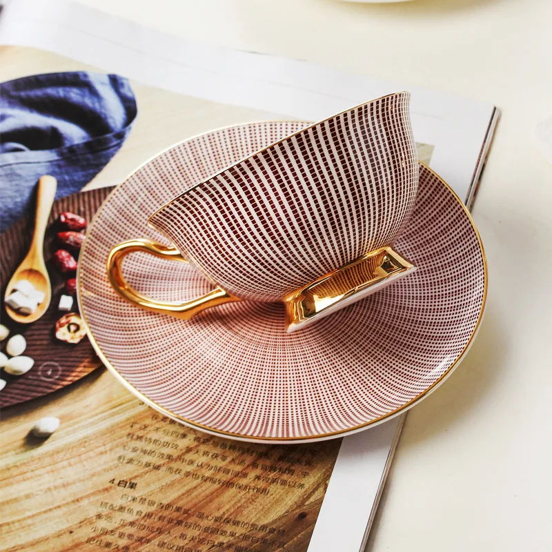 

European-Style Striped Coffee Cups With Sophisticated Feel Luxury Afternoon Tea And French-Style Mug Minimalist Office Cup