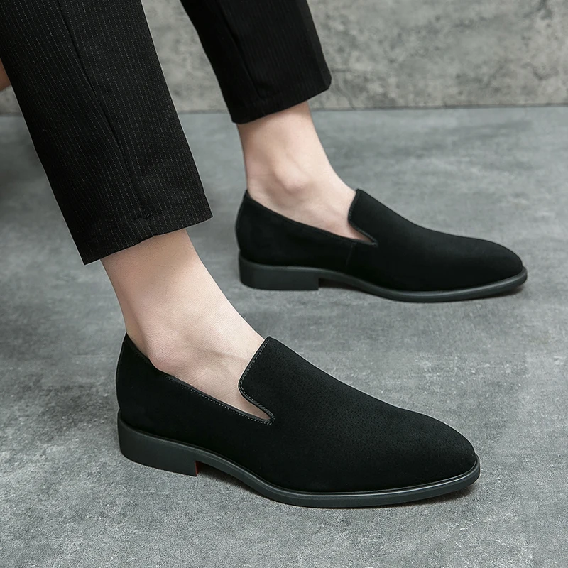 Luxury Leather Men Shoes Shoes Men Loafers Slip On Suede Pointed Toe Daily Wedding Party Classy Casual Shoes for man