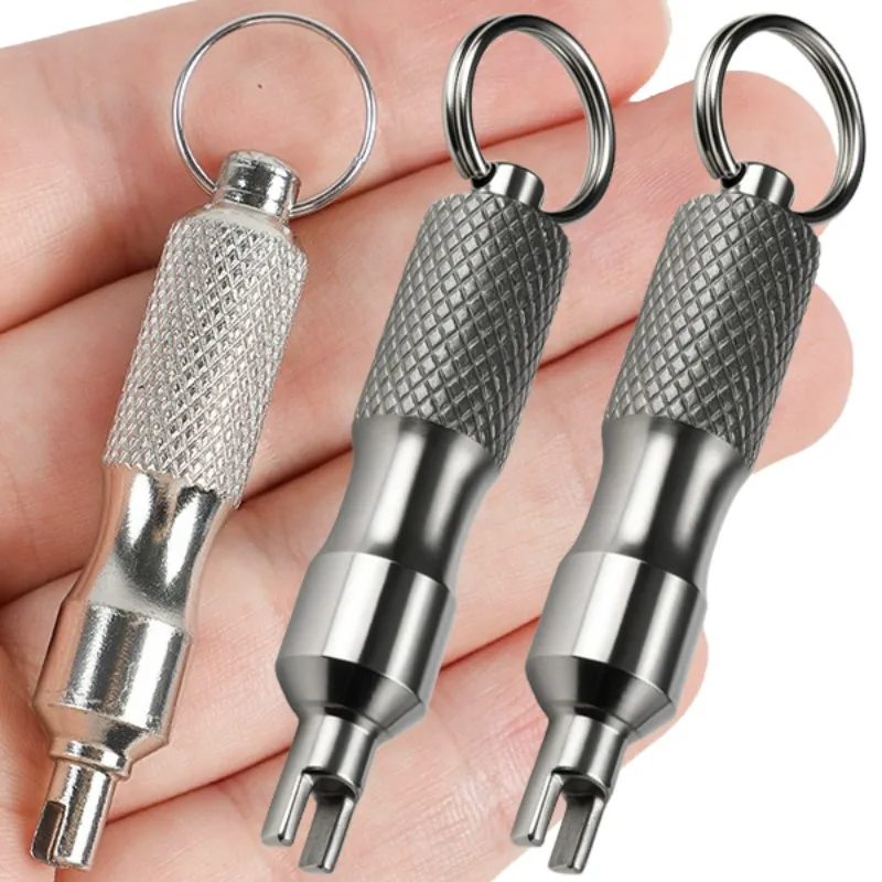 

Ключ для снятия вентилей шин с брелоком, инструмент для ремонта проколотых шин автомобиля, мотоцикла, велосипеда, аварийный ключ для вентилей