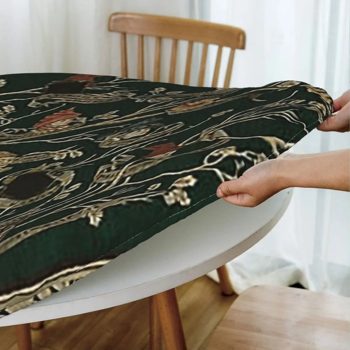 Noble House Of Black Famil Waterproof Round Tablecloth Oilproof Table Cloth for Kitchen Events Dining Table Cover