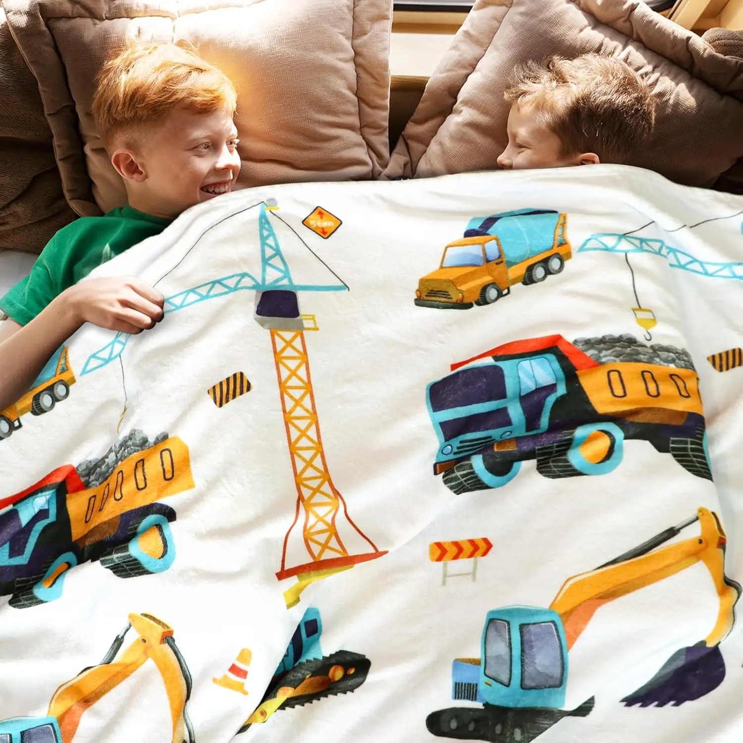 Cartoon Construction Vehicle Excavator Crane Truck Repeat Print Flannel Throw Blanket Soft Warm Cover Kids Sofa Bedroom Decor
