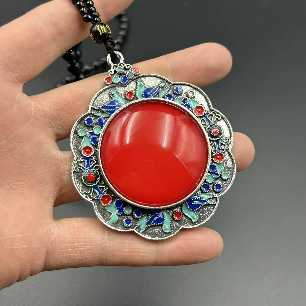 

The Cloisonn é Eemperature Sensitive Color Changing Pendant Has a Beautiful Appearance And is Worth Collecting