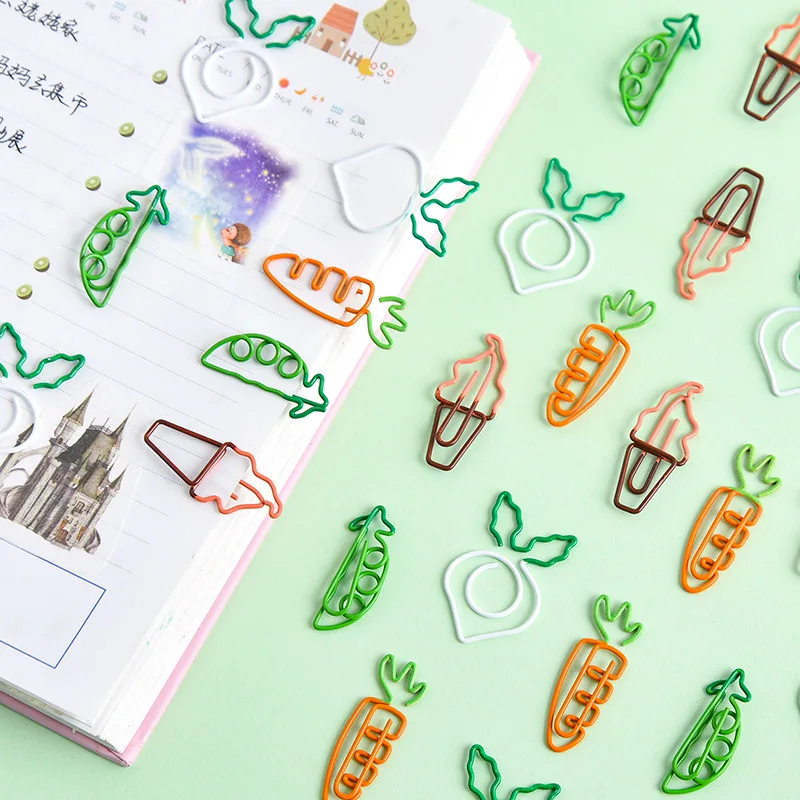 

4PCS/set, Cartoon Fruit Carrot Paper Clip White Radish Sticky Note Clip Simulation White Radish Paper Clip Office Stationery