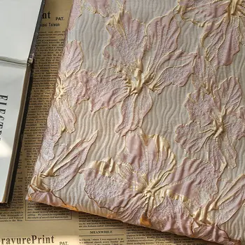 New Jacquard Fabric with Gold Wire Flower Relief Jacquard Color Wrinkle Texture for Women's Clothing Wholesale