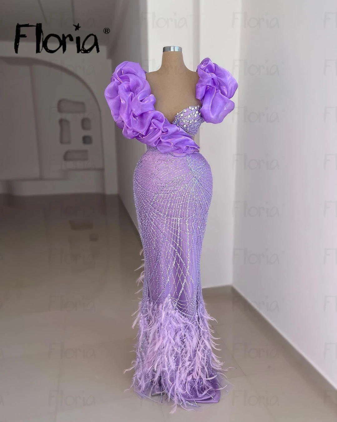 

Floria Purple Prom Dresses Gorgeous Ruffled Organza Lilac Evening Event Gowns Feather Formal Celebrity Gown Robe Soirée Female