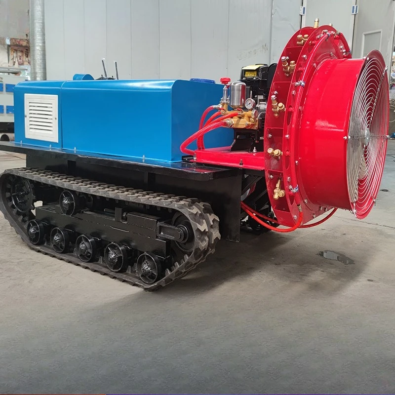 Remote control intelligent crawler drug truck, garden insect exterminator self-propelled man-machine separation drug truck