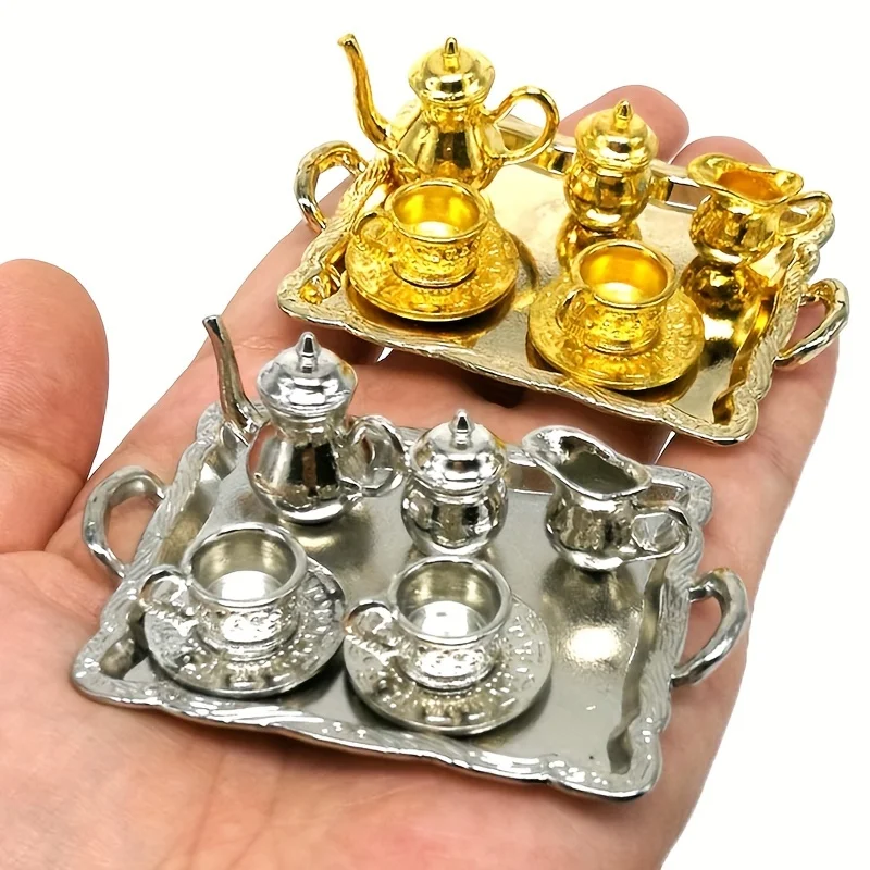 

1Set 1:12 Dollhouse Mini Dining Ware Metal Tea Cup and Plate Set Model Playhouse Kitchen Furniture Set Ornament Display Model