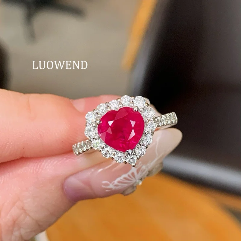 LUOWEND 100% 18K White Gold Rings Romantic Heart Shaped Design Shiny Diamond Natural Ruby Ring for Women High Wedding Jewelry