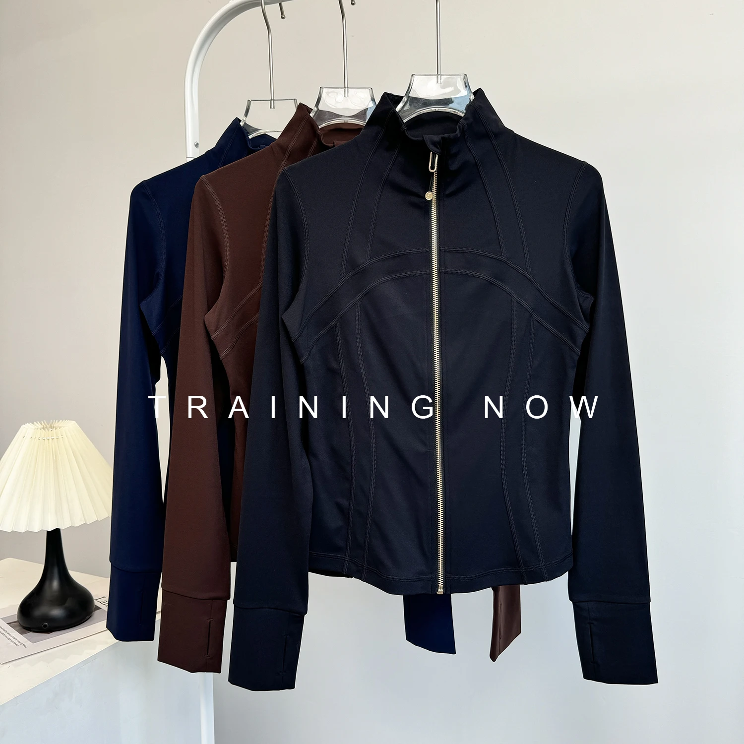 

Спортивное пальто с воротником-стойкой для женщин, осенняя плотная быстросохнущая одежда, топ для пилатеса, йоги, фитнеса, тренировочный кардиган для бега