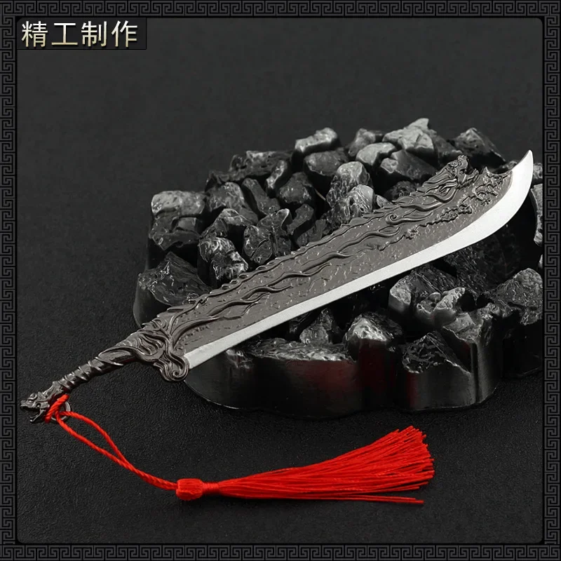 22CM Film and Television Peripheral Dragon Slaying Saber By Jin Yong Eternal Dragon Slayer Ancient Metal Handicraft Weapon Model